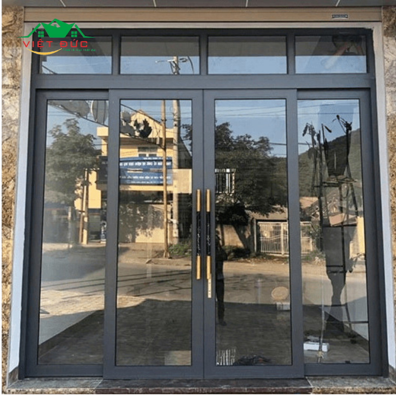 CỬA ĐI NHÔM XINGFA 4 CÁNH TRƯỢT QUAY